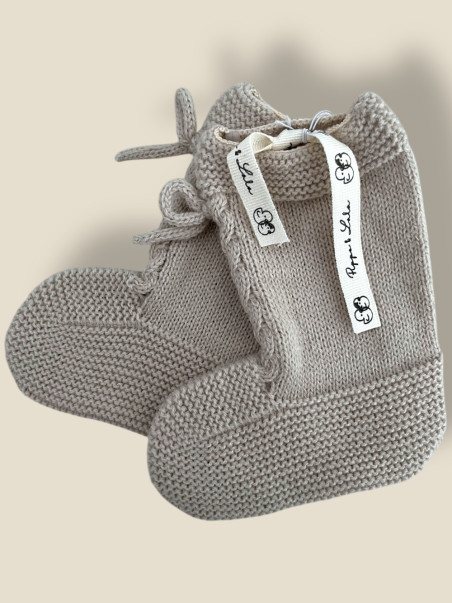 SCARPINA BEIGE STIVALETTO PER NEONATI FATTA A MANO