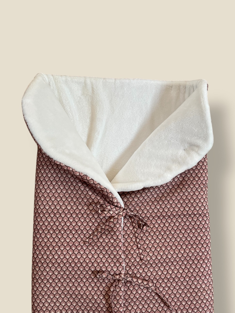 SACO ARRULLO LIBERTY TANIA ROSA EMPOLVADO Y FRESA.