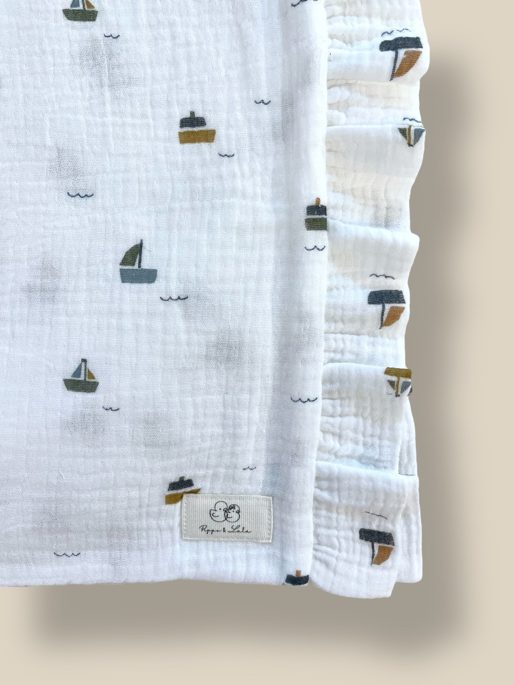 MUSSOLA BARCO VOLANT