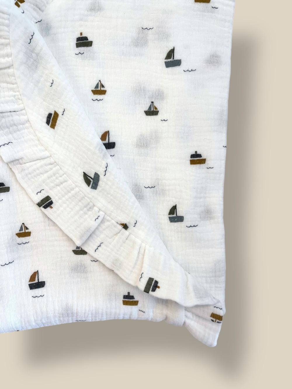 MUSELINA BARCO VOLANTE