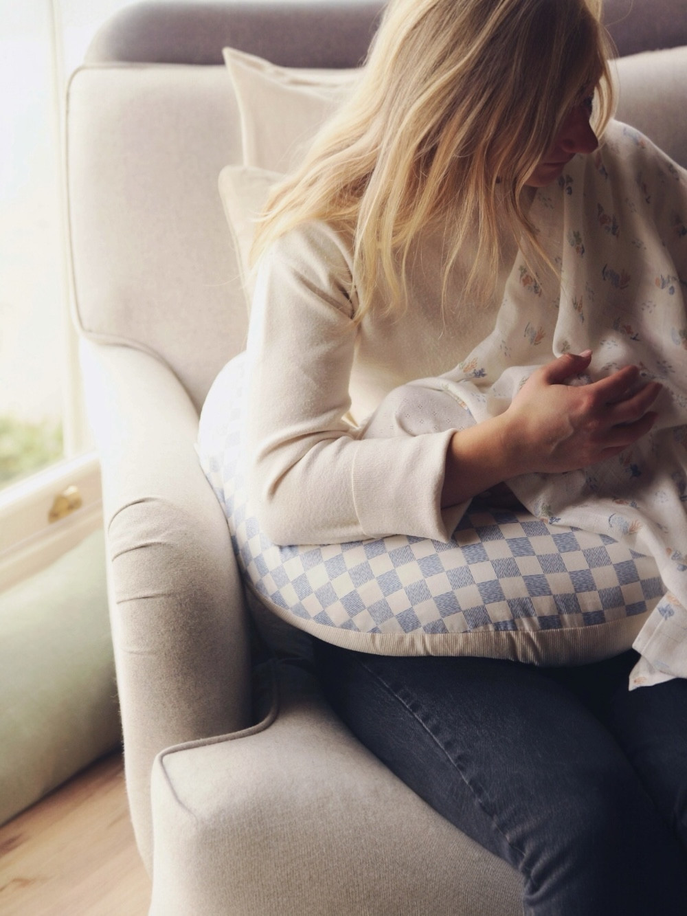 COJÍN DE LACTANCIA VICHY